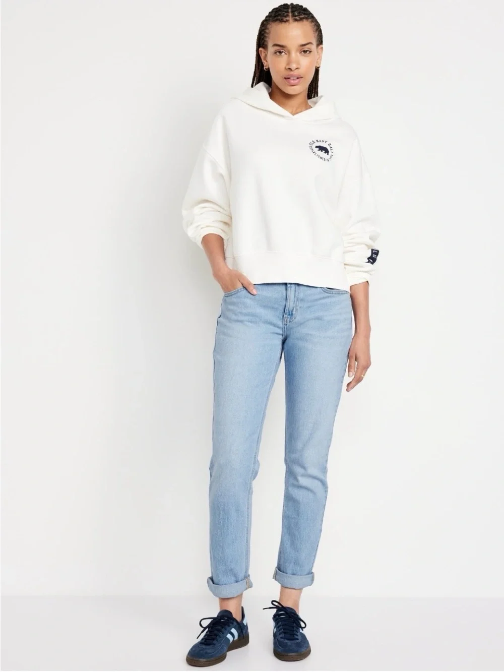 Old Navy Light Wash  WOW Boyfriend Jeans - Picture 2 of 8
